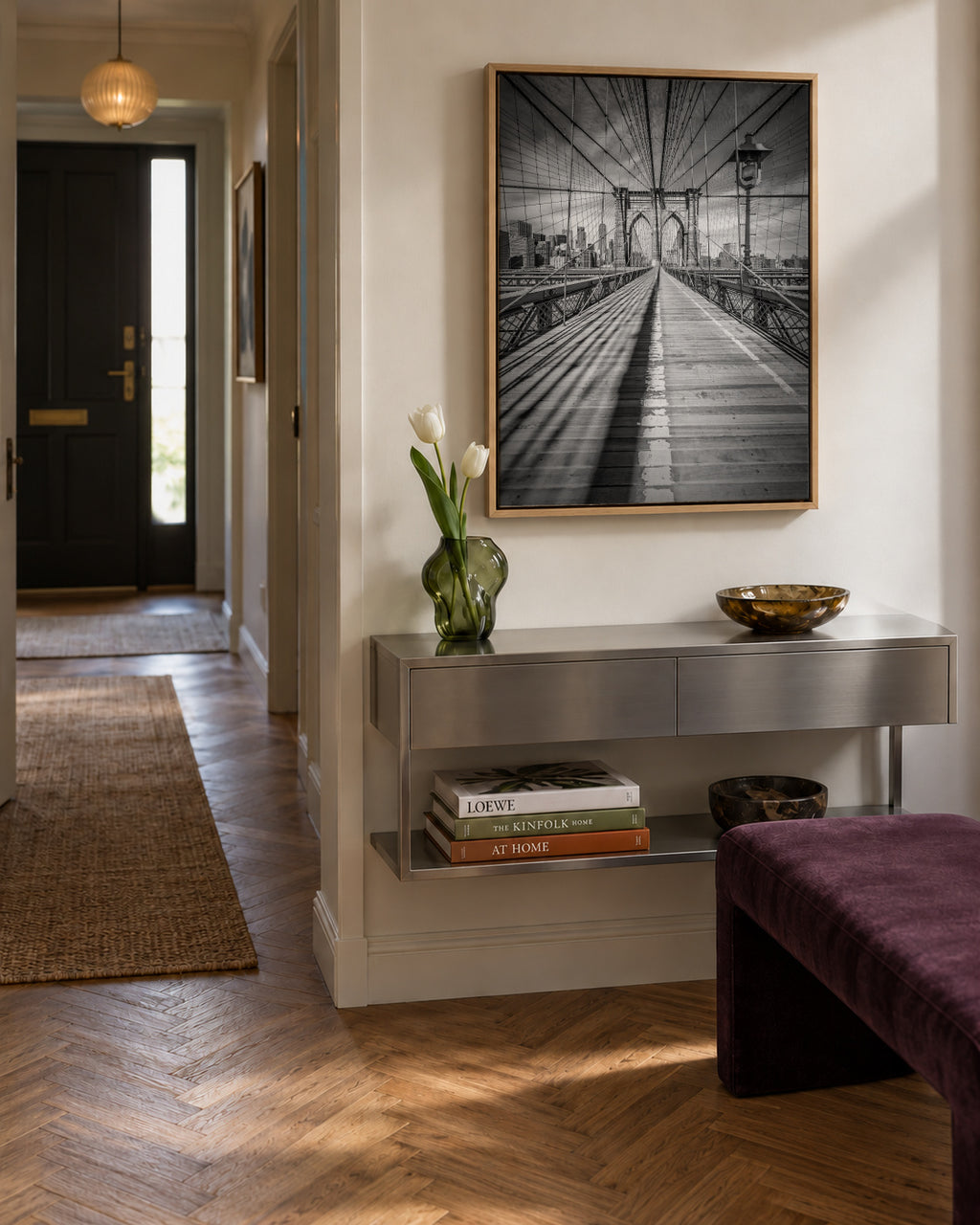 NEW YORK CITY Brooklyn Bridge - Framed canvas in an interior