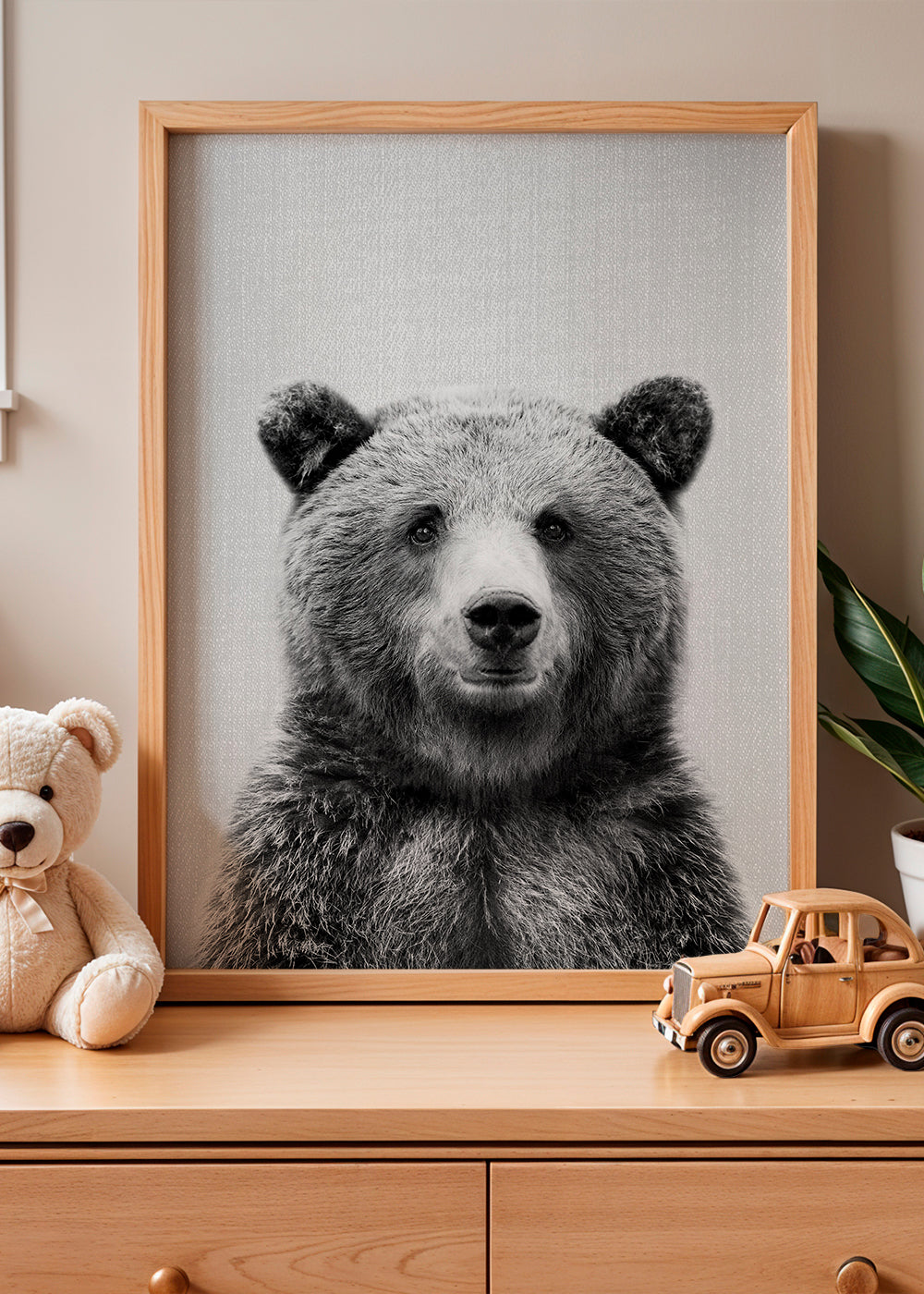 Grizzly Bear - Black & White