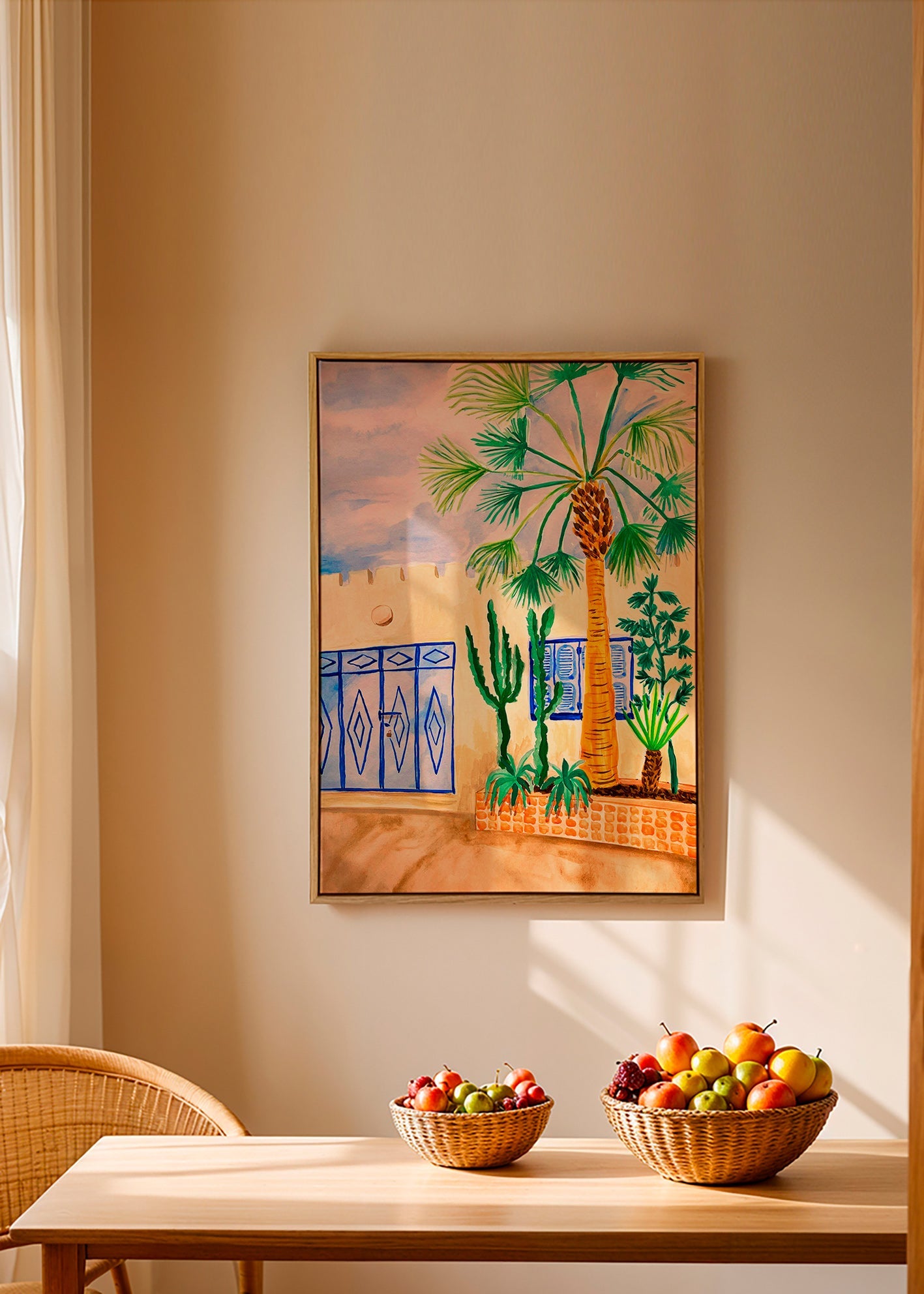 Arte da città: strada marocchina con palma