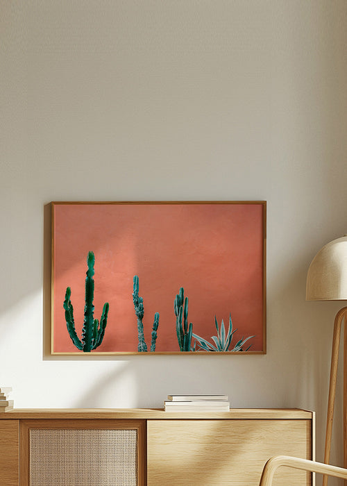 Stampa botanica con cactus su parete terracotta – Product1