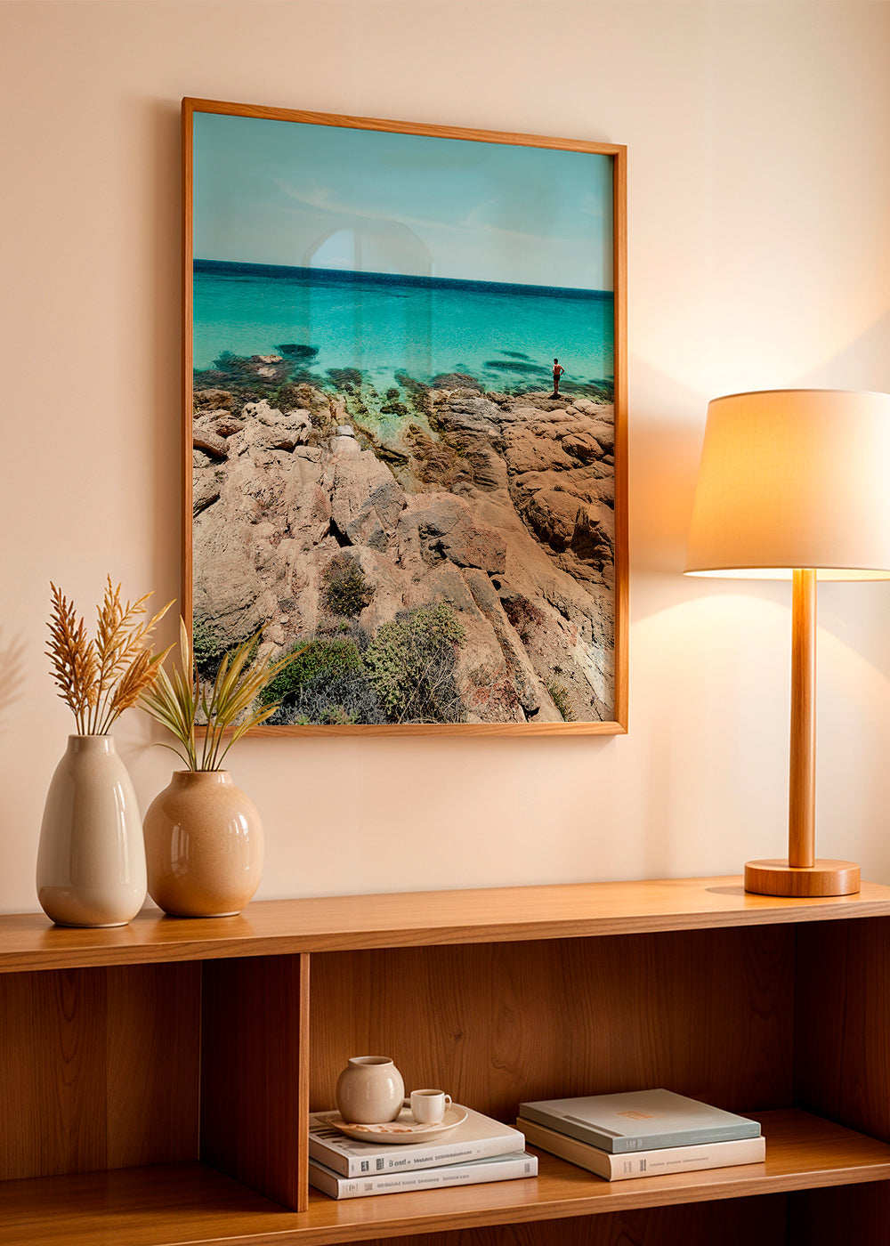 Arte paesaggistica: costa rocciosa e mare turchese – Product2