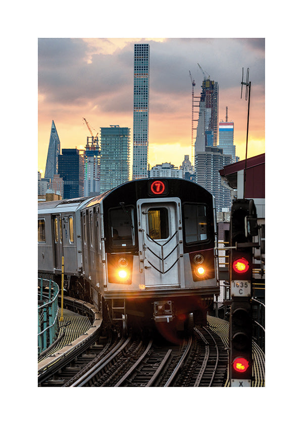 Poster di viaggio: Metropolitana 7 al tramonto