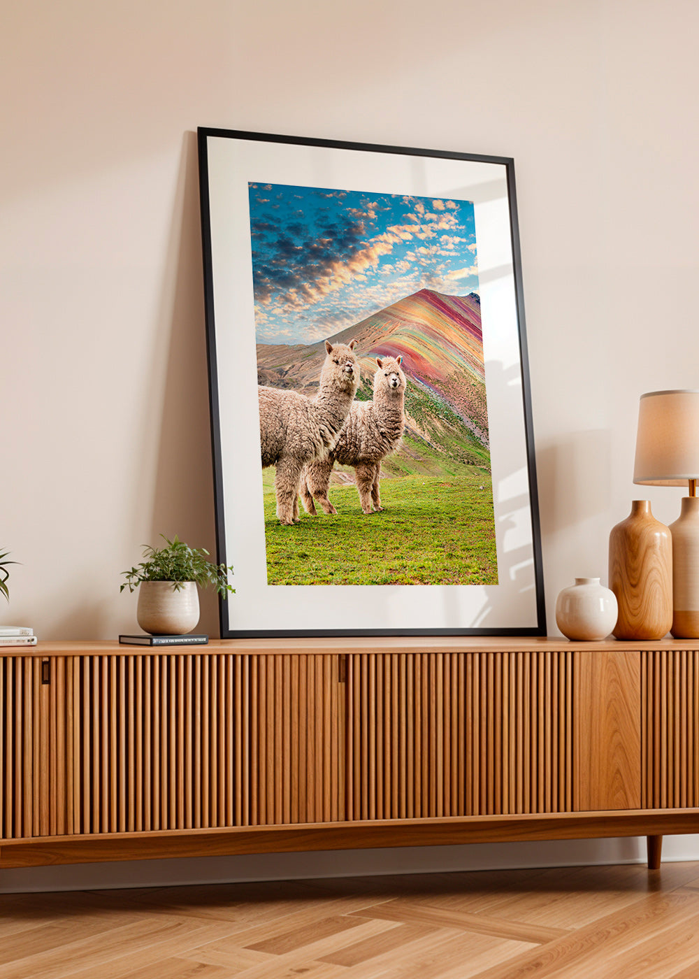 Opera alpaca sulla montagna arcobaleno – Product2