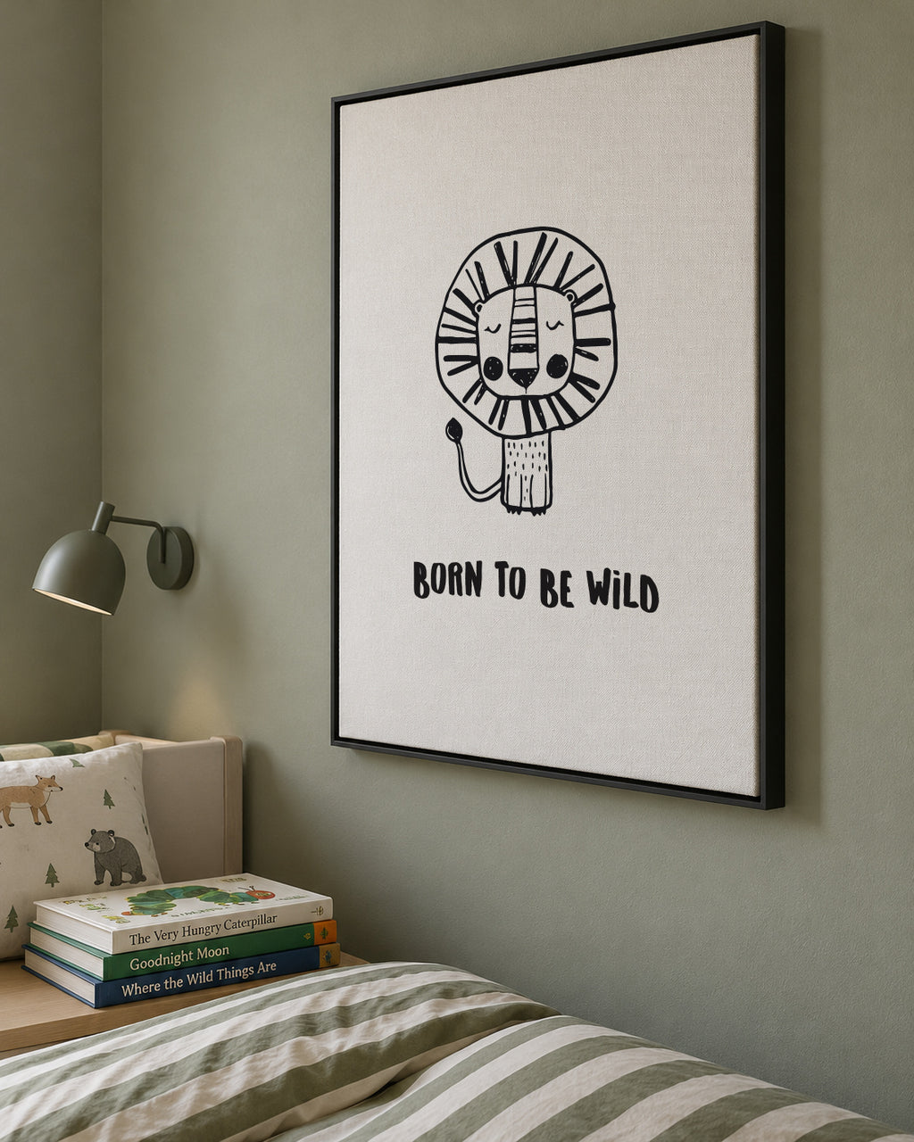 León “ Born to be wild” - Framed canvas in an interior