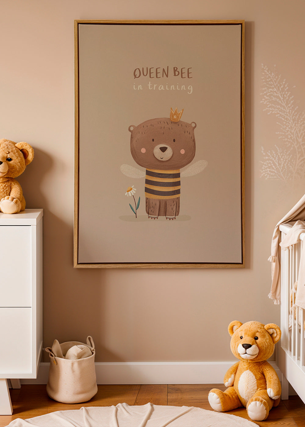 Stampa per bambini orso vestito da regina ape