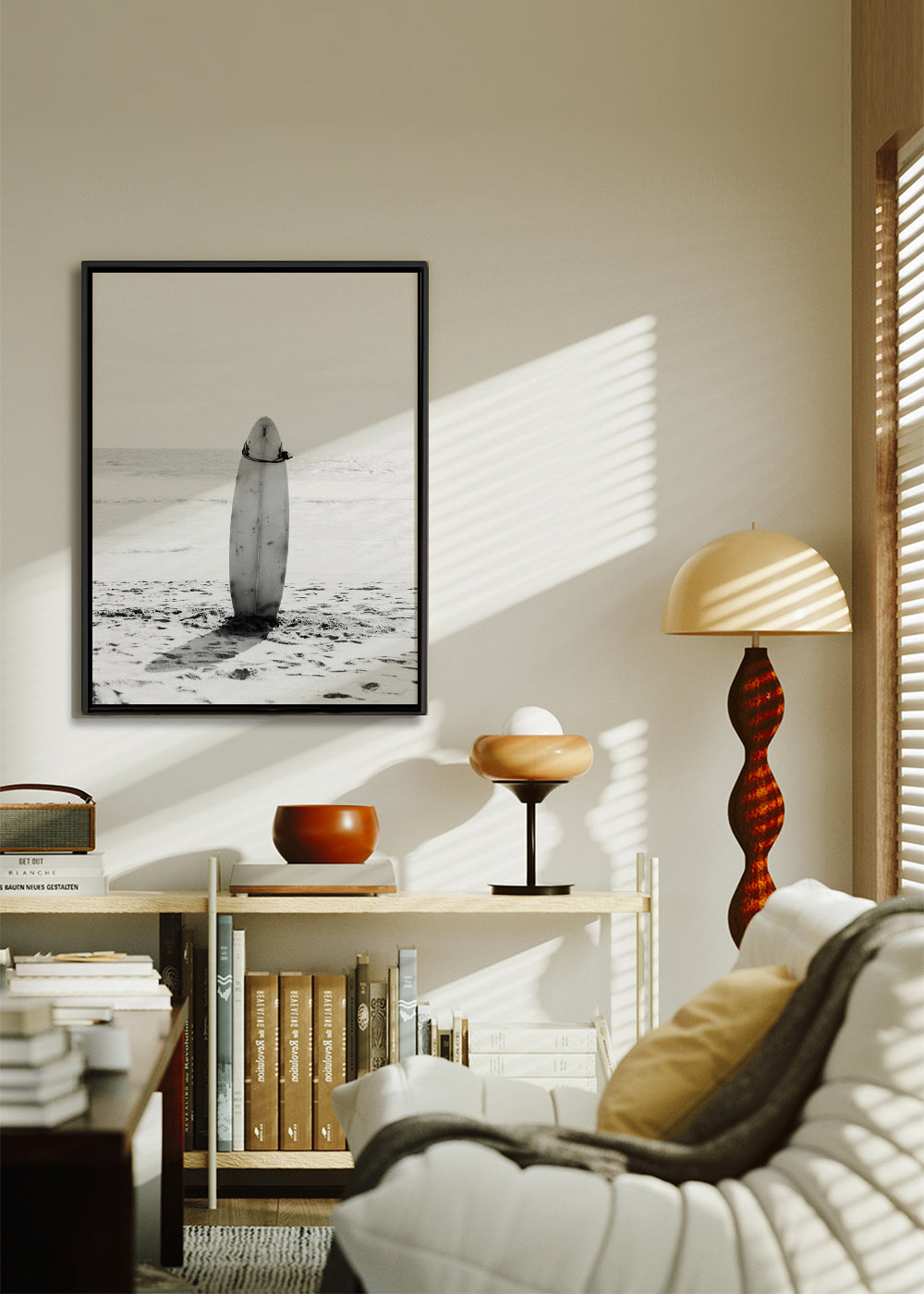 Beach Vintage Surfing board Black & White