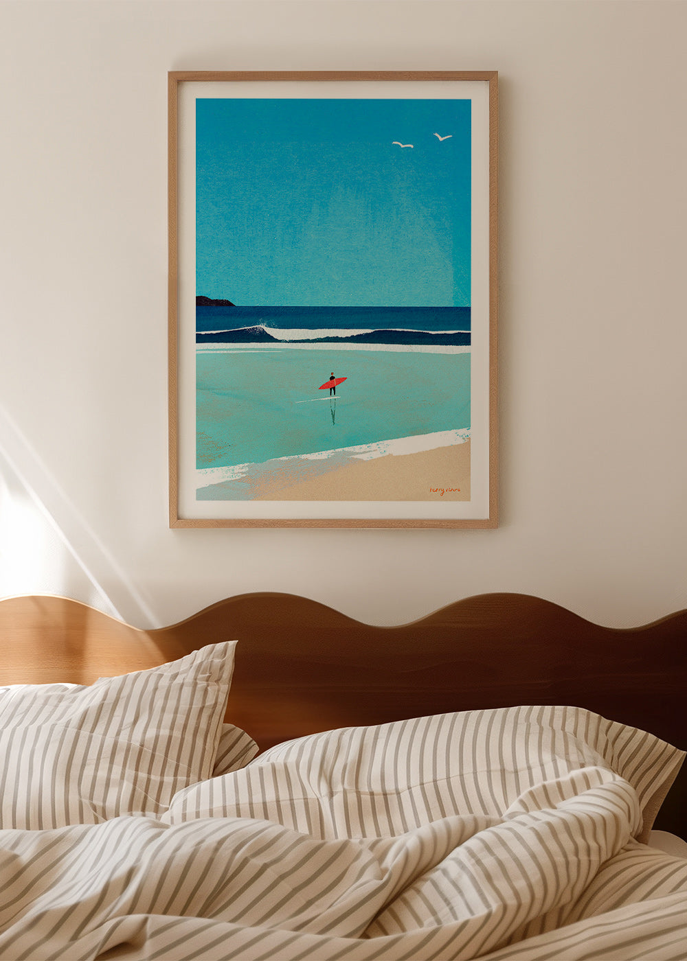 Arte sportiva: surfista sulla riva – Product1