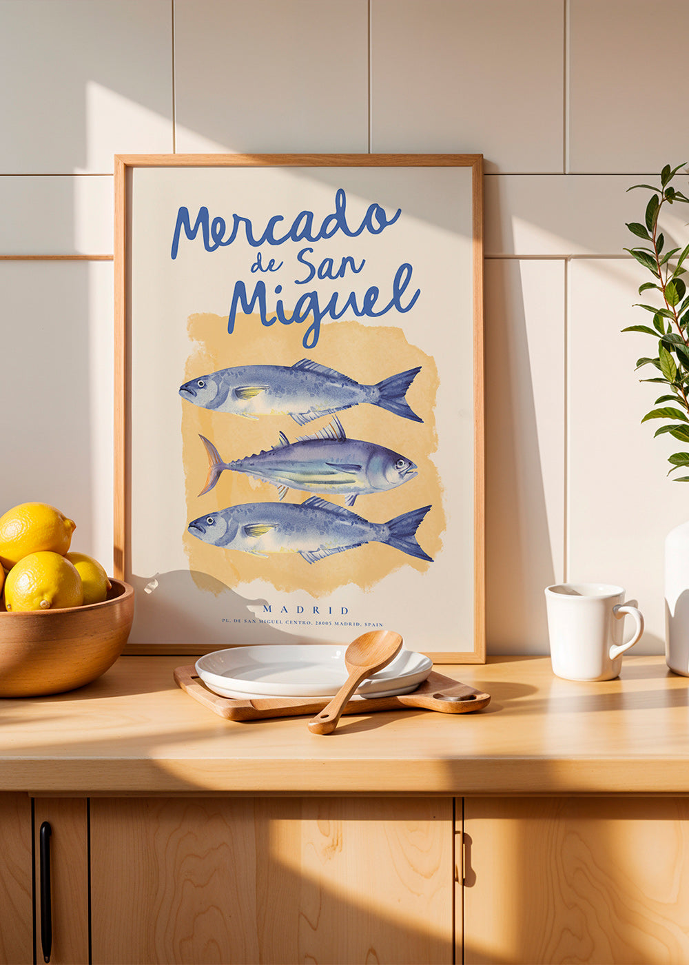 Arte da cucina Mercado de San Miguel con pesci blu