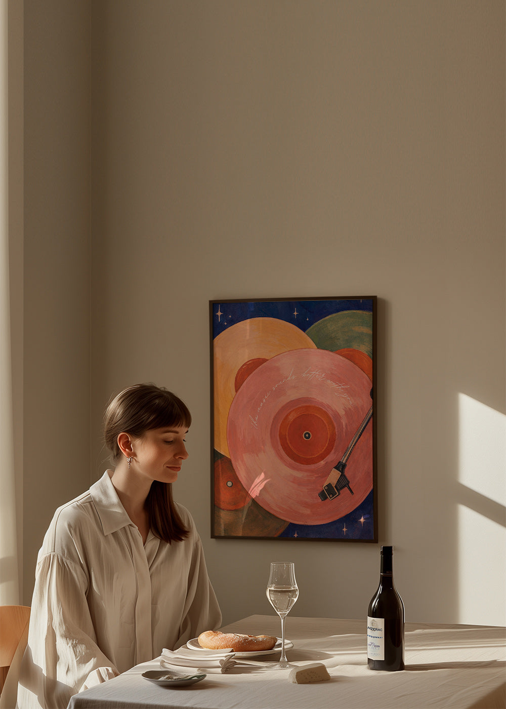 Illustrazione vinile rosa con braccio del giradischi