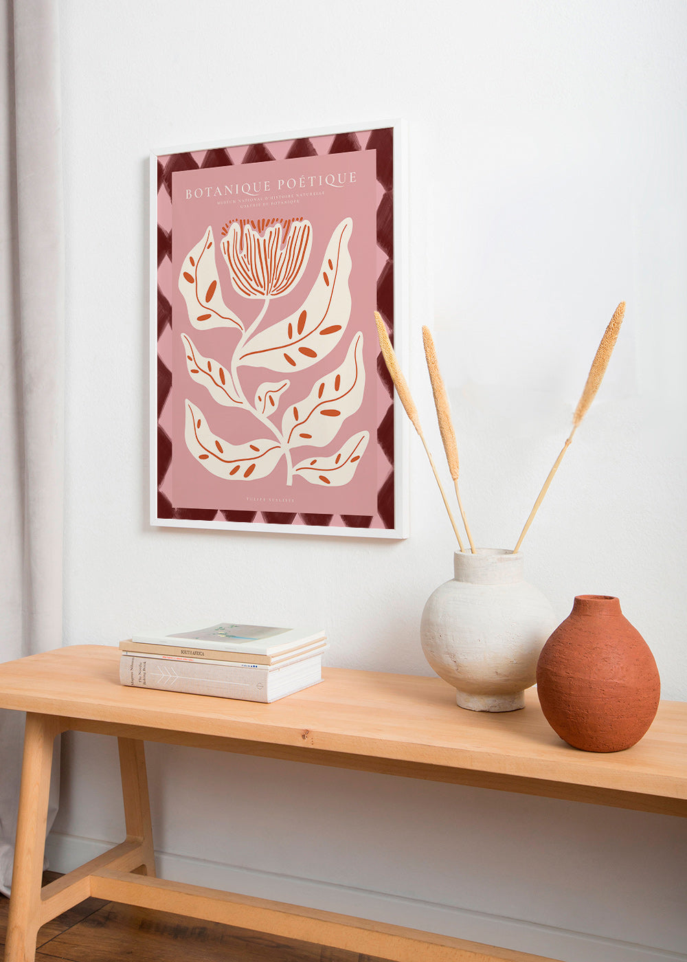 Stampa botanica con fiore stilizzato rosa