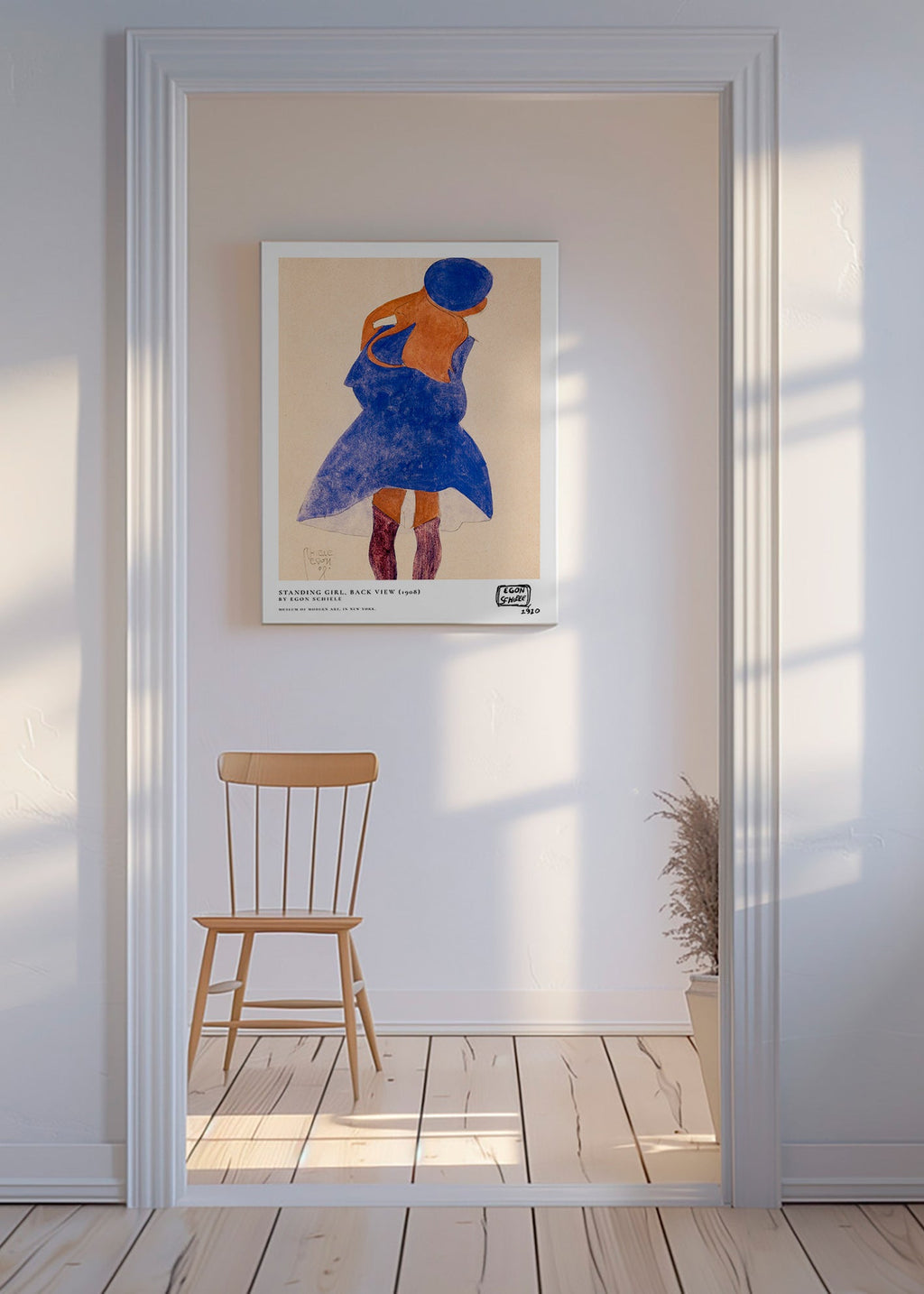 Illustrazione: figura femminile di spalle in blu