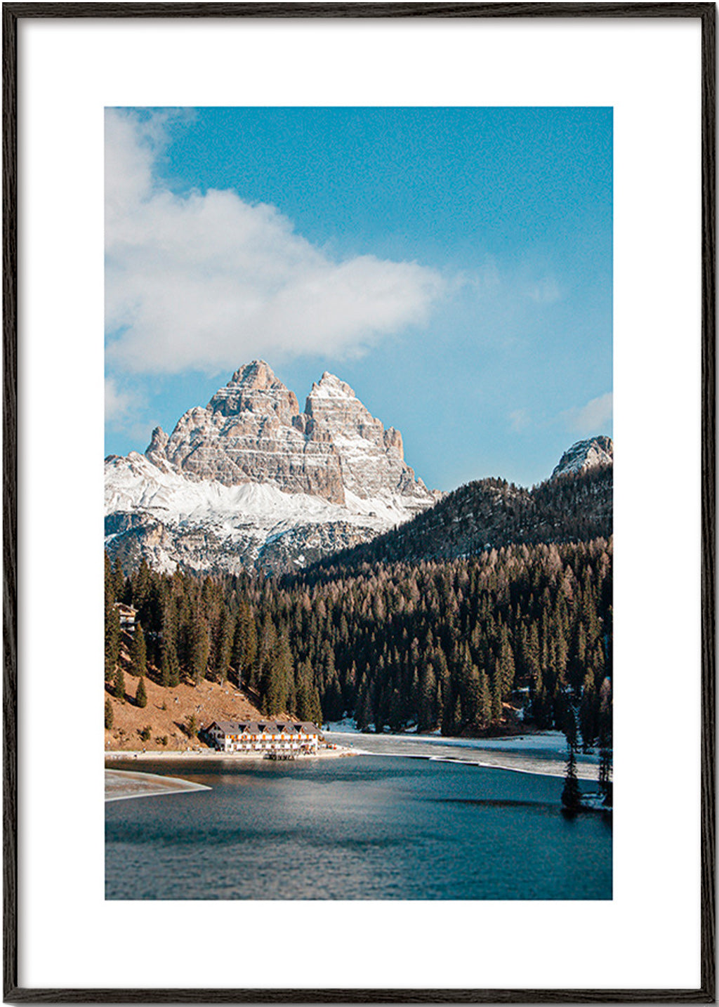 Fotografia lago e cime