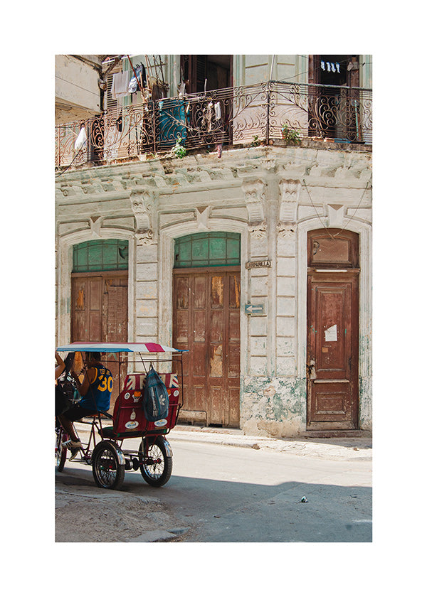 Poster di viaggio: facciata habanera con risciò