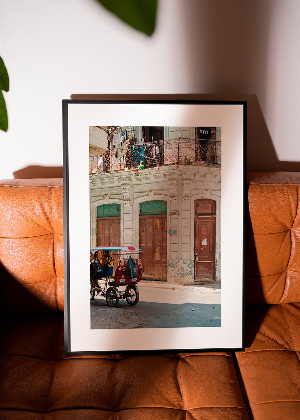 Poster di viaggio: facciata habanera con risciò