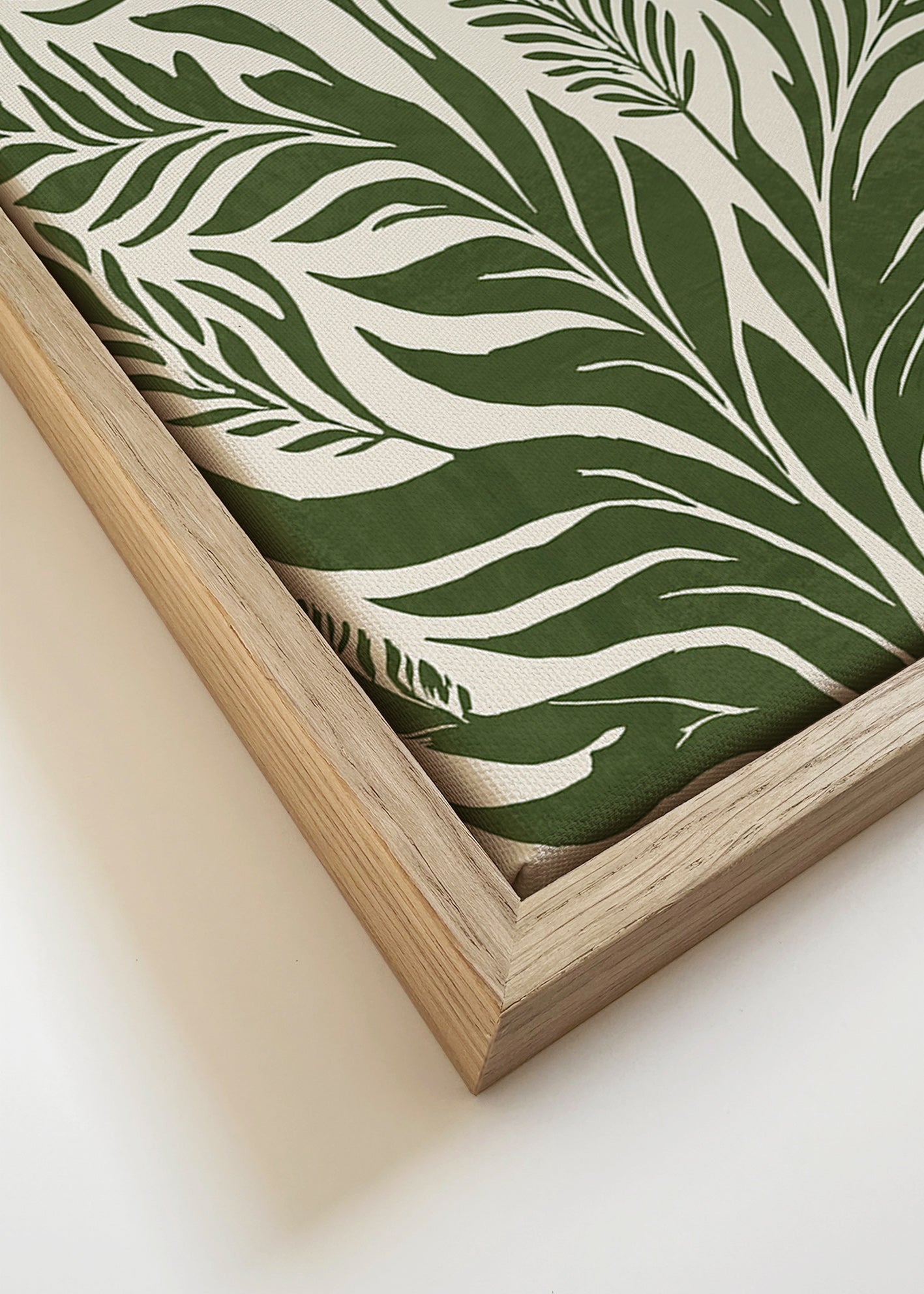 Lámina botánica de hojas verdes sobre fondo beige – Canvas detail