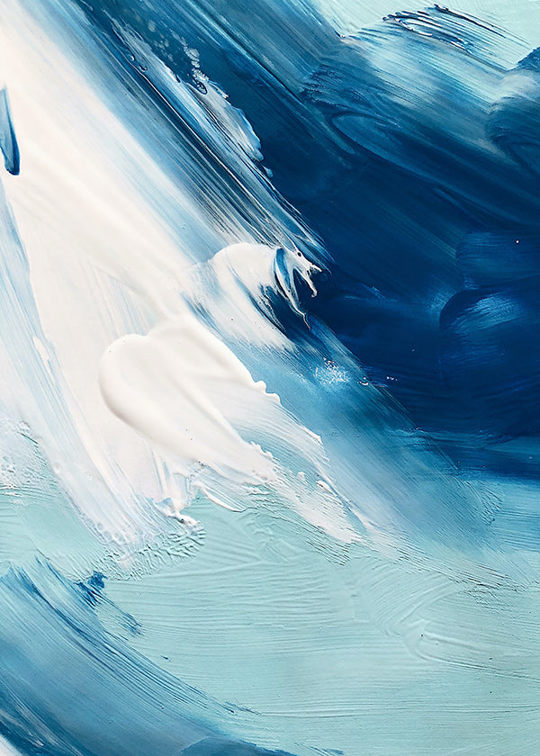 Cuadro abstracto en azul y blanco con pinceladas gestuales