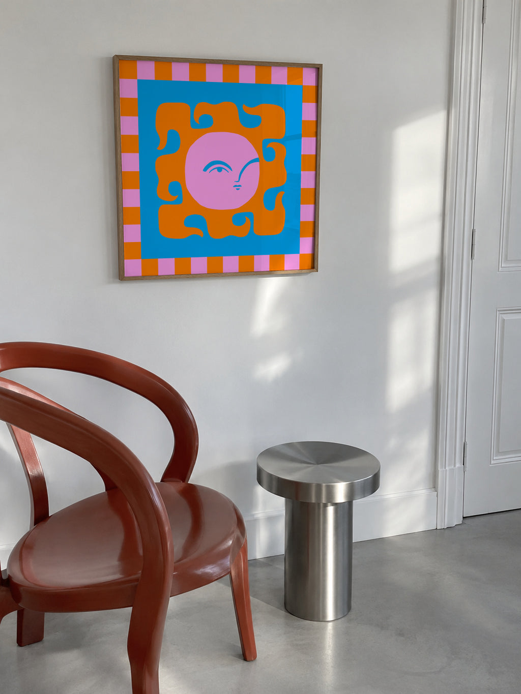 Sun Playful Gaze - Framed poster in an interior