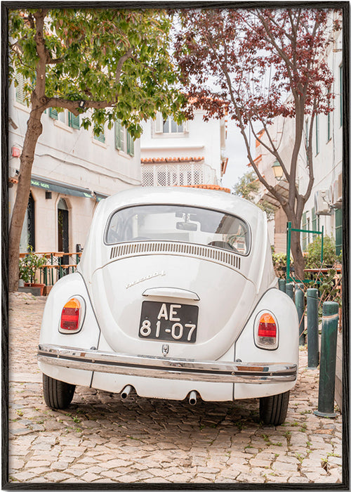 Stampa città con auto classica su ciottoli – Black Frame