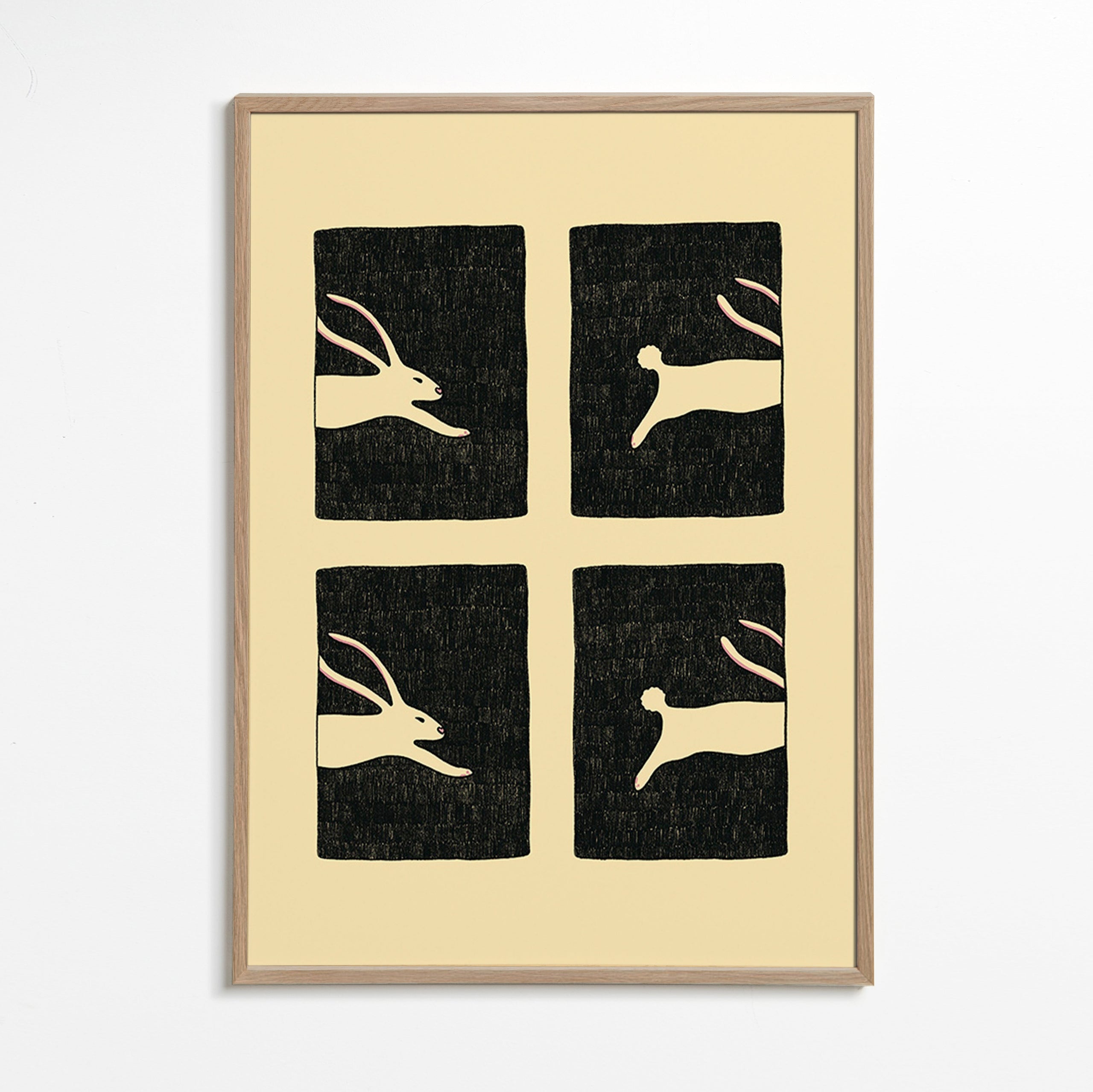 Cuadro con conejos repetidos en paneles – Oak Frame