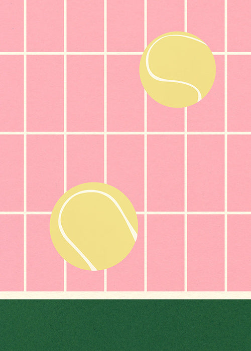 Cuadro deportivo con pelotas de tenis sobre rejilla rosa