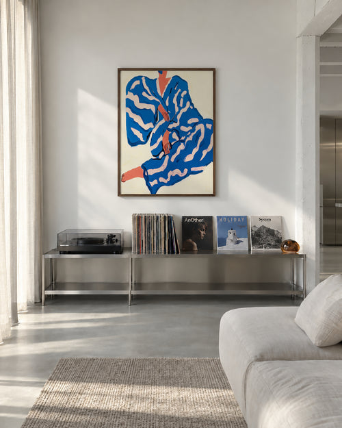 Portrait Indigoreverie - Framed poster in an interior