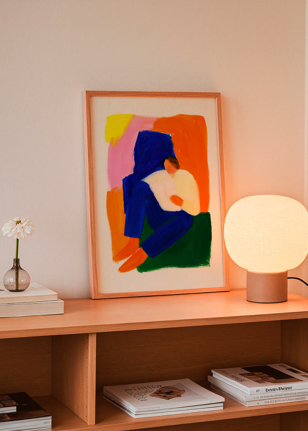 Ilustración de figura sentada en colores vibrantes – Product3