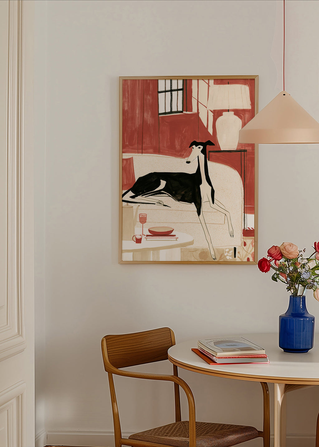 Galgo illustrato sul divano