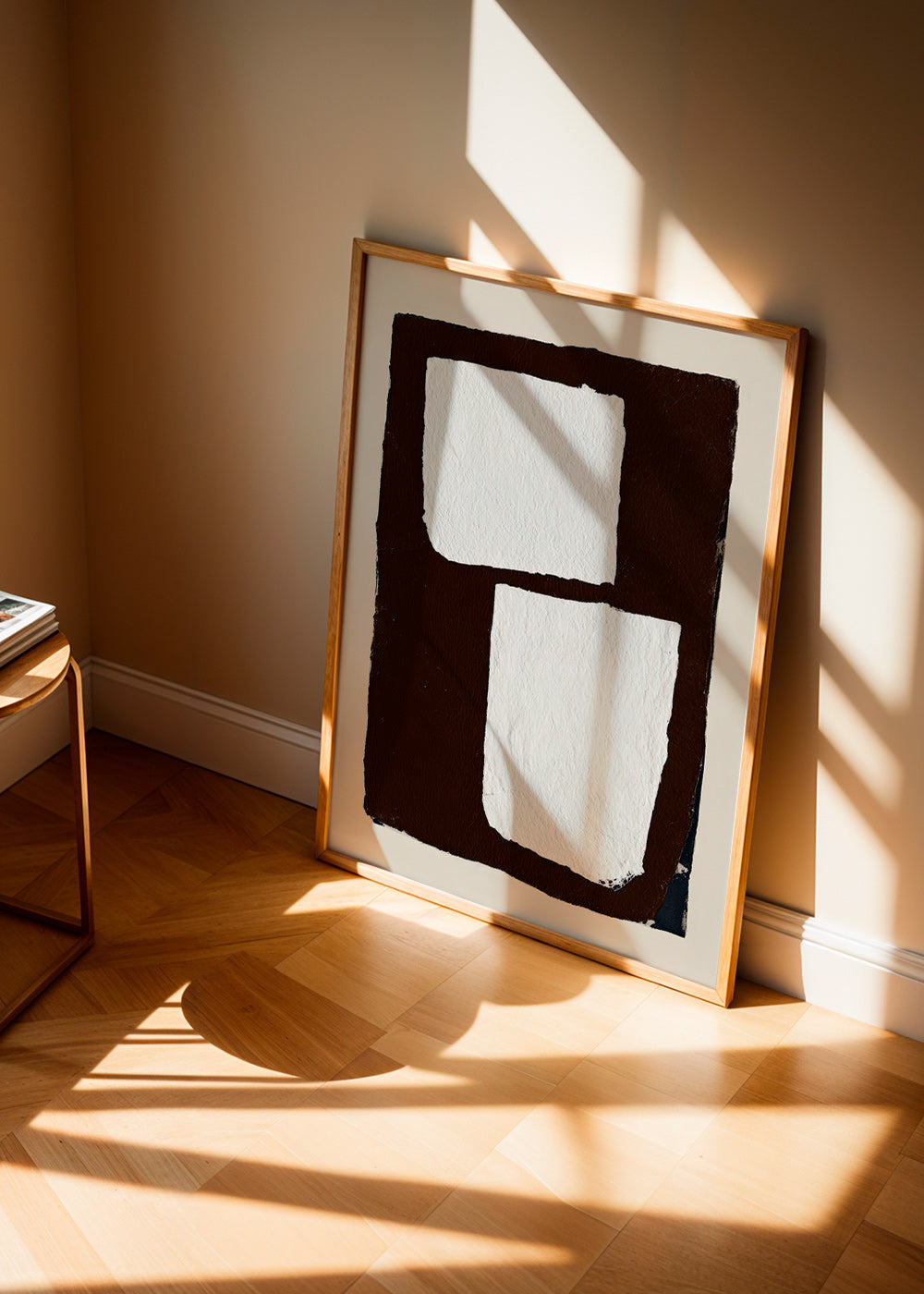 Quadro astratto mocha con blocchi bianchi