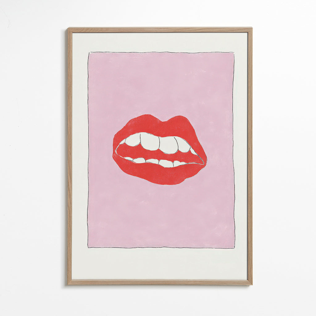 Illustrazione labbra rosse su sfondo rosa