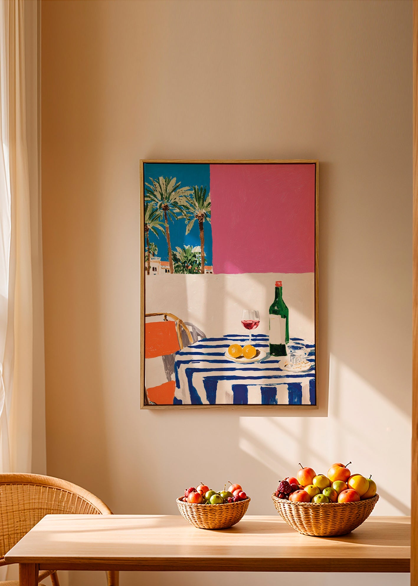 Arte da cucina con tavolo a righe, vino e palme