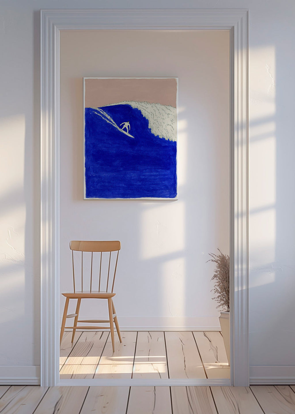 Quadro sportivo: surfista su onda blu intensa