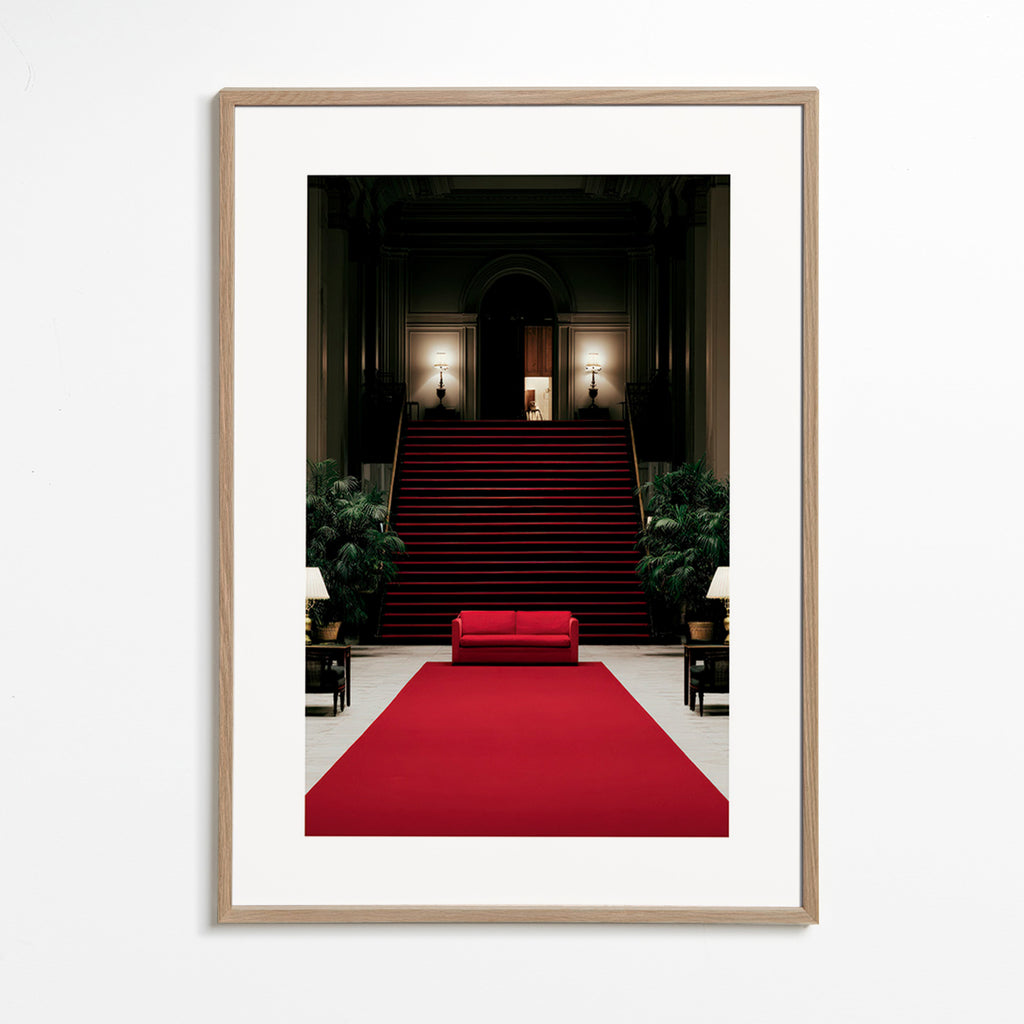 Fotografia di scala con tappeto rosso