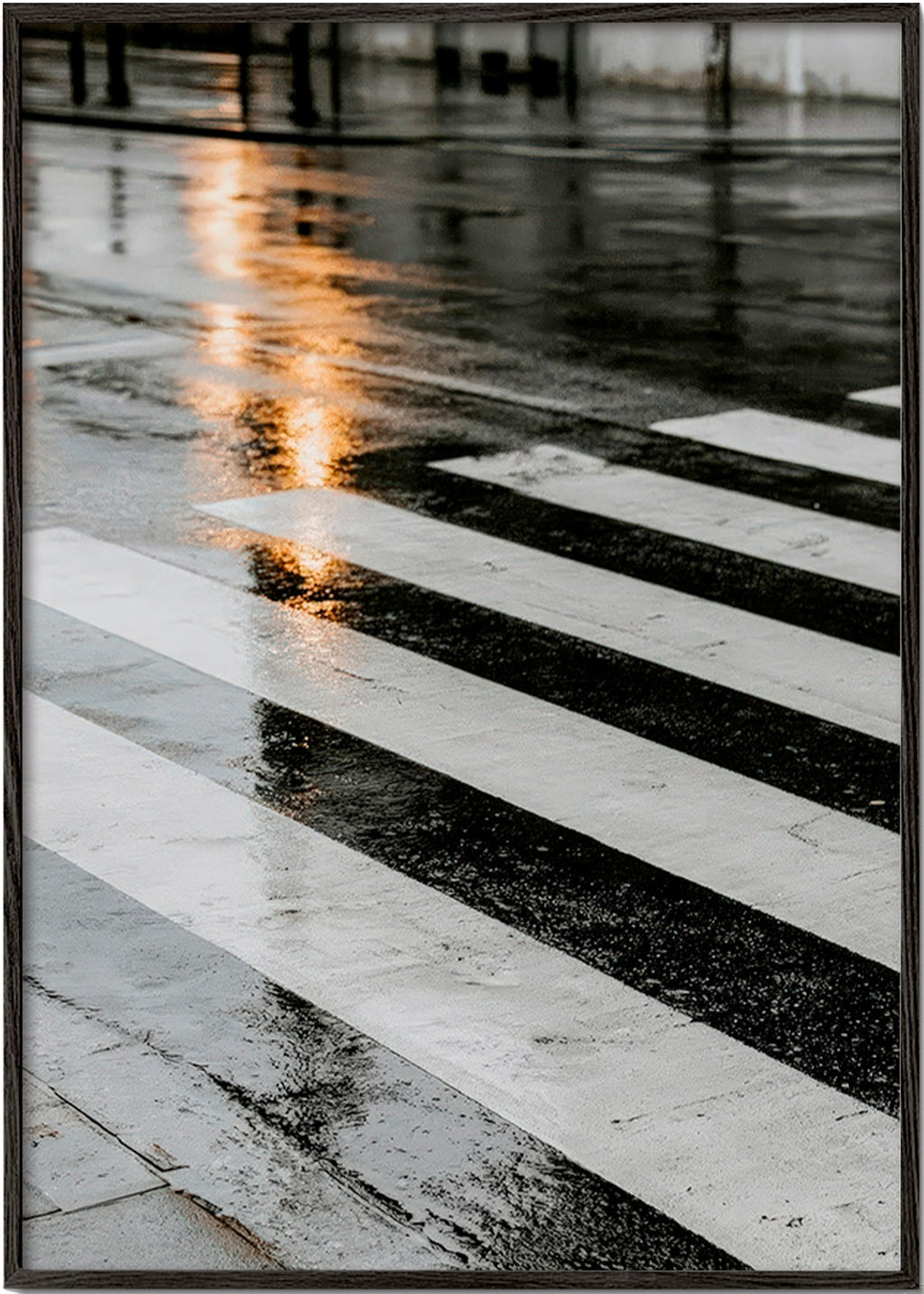 Fotografia urbana: attraversamento pedonale bagnato