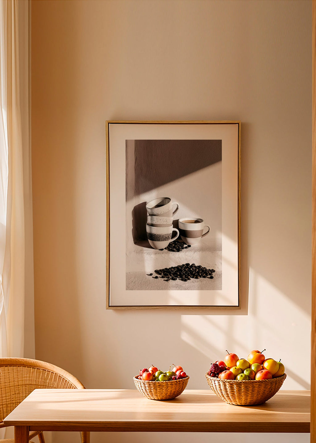 Arte da cucina con tazze impilate e chicchi di caffè