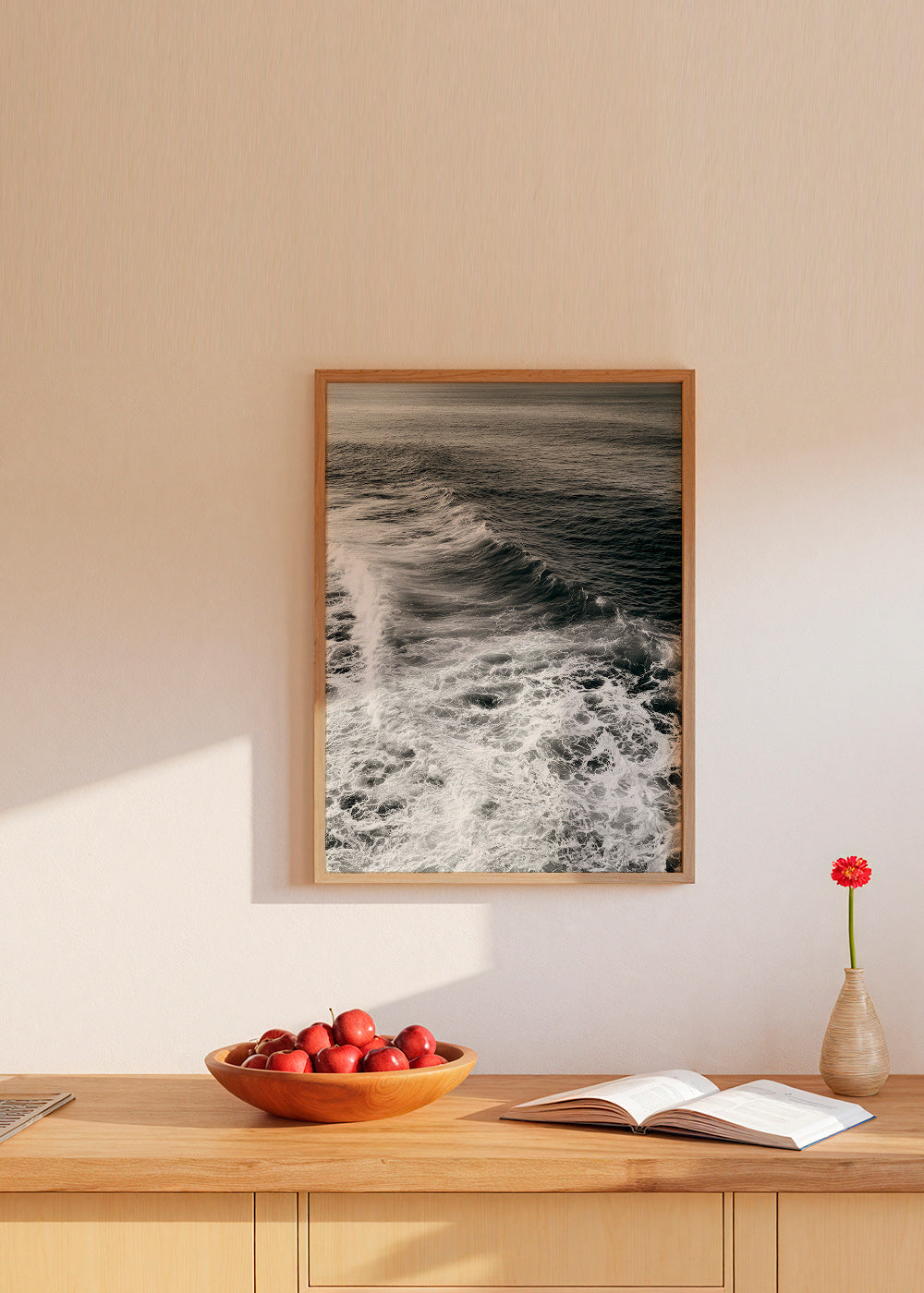 Fotografia di onde in bianco e nero