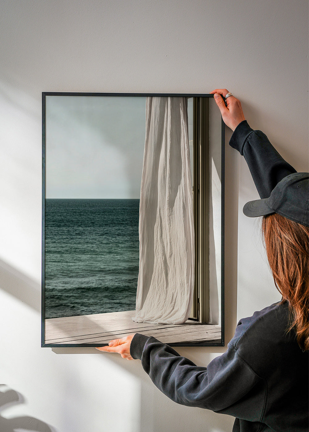 Quadro di paesaggio con tenda sul mare