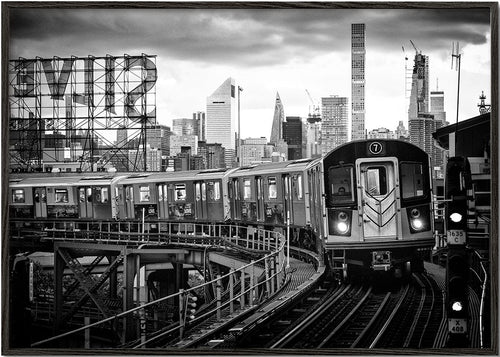 Black Manhattan - Line 7